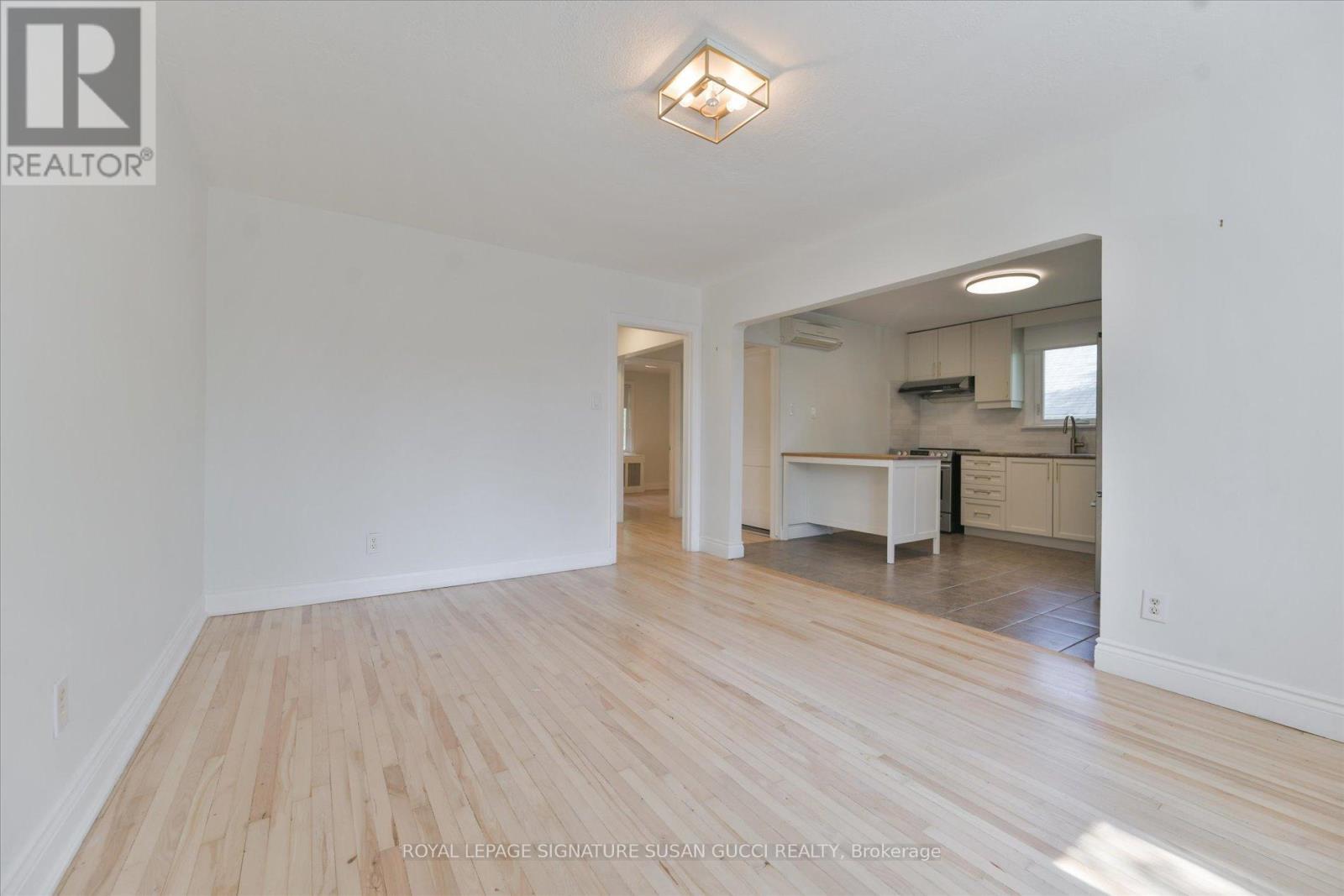 27 Bexhill Avenue, Toronto, Ontario  M1L 3B5 - Photo 6 - E13527804