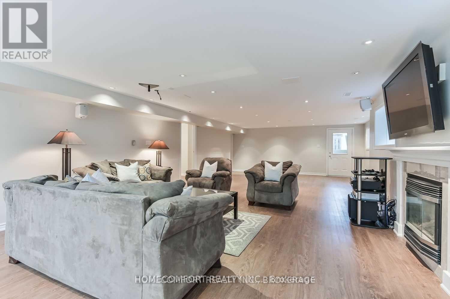 19 Pomander Road, Markham, Ontario L3R 1X5 - Photo 9 - N13527782