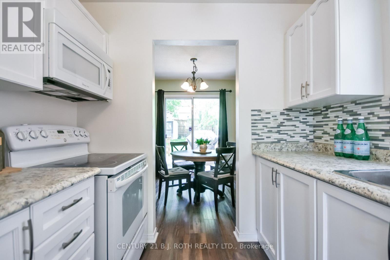 32 Patton Road, Barrie (Painswick North), Ontario  L4N 6V5 - Photo 11 - S13527864