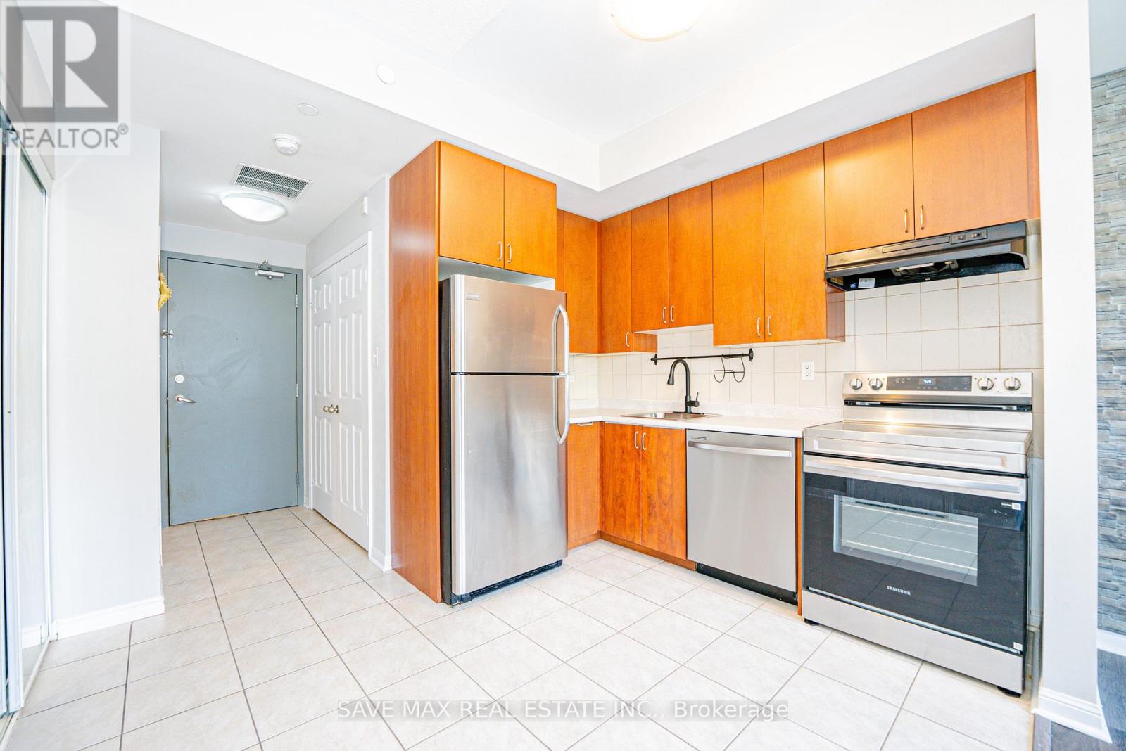 213 - 3075 Thomas Street, Mississauga, Ontario  L5M 0L8 - Photo 10 - W13527838