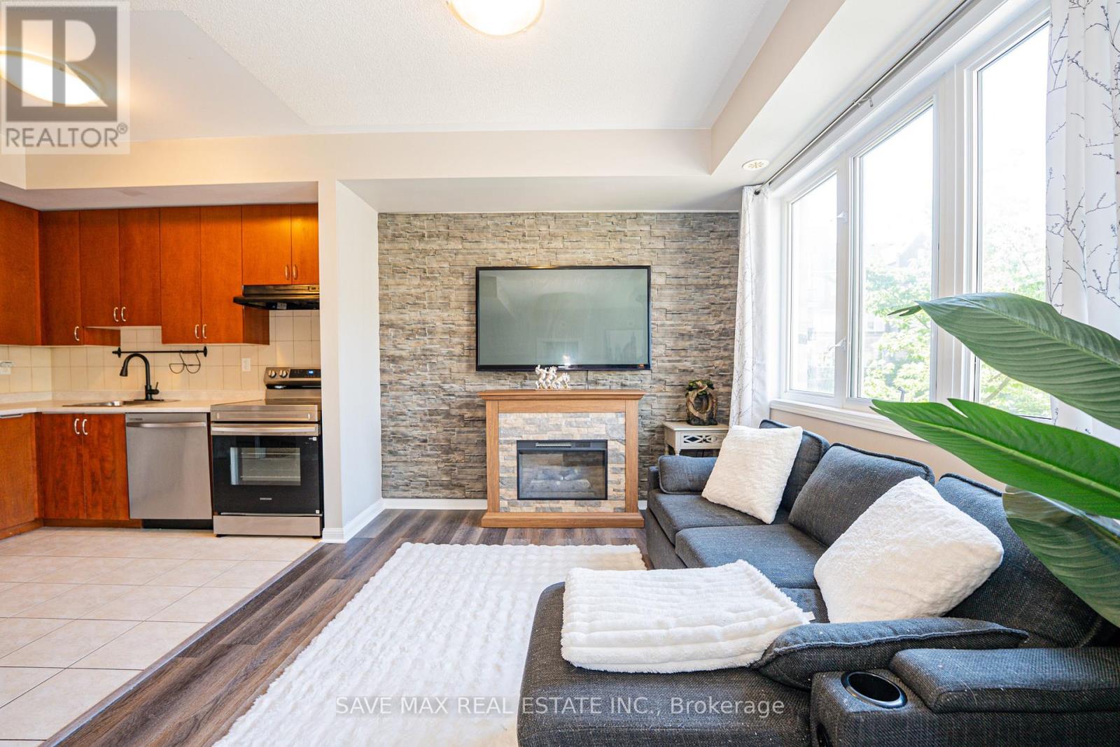 213 - 3075 Thomas Street, Mississauga, Ontario  L5M 0L8 - Photo 12 - W13527838