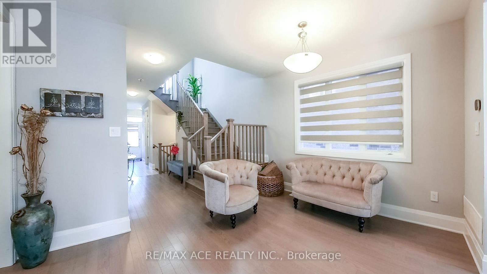 261 Marigold Court, Milton, Ontario L9T 2X5 - Photo 9 - W13527912