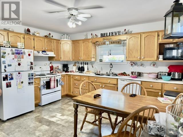 271 & 273 Macewen, Summerside, Prince Edward Island  C1N 5V2 - Photo 3 - 202616634