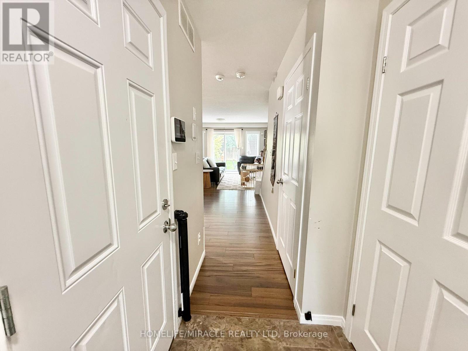312 Tagge Crescent, Kitchener, Ontario  N2K 3R7 - Photo 3 - X13527828