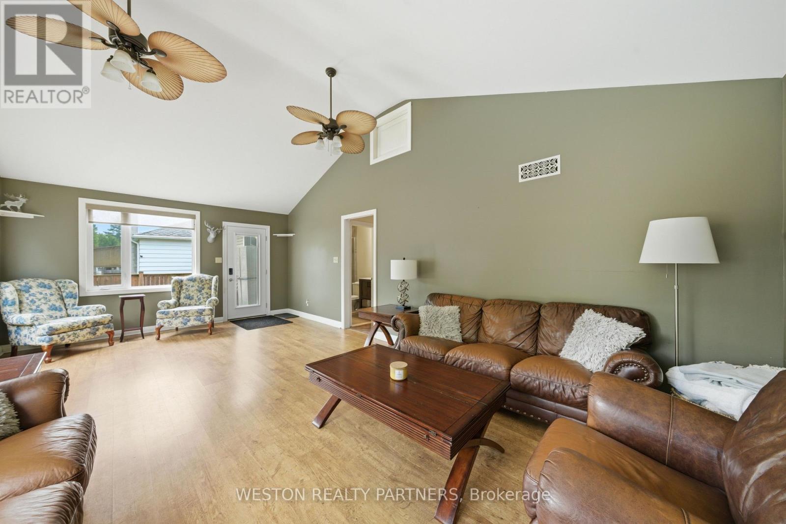 18 Ghent Street, St. Catharines (Vine/linwell), Ontario  L2N 2C6 - Photo 17 - X13527896