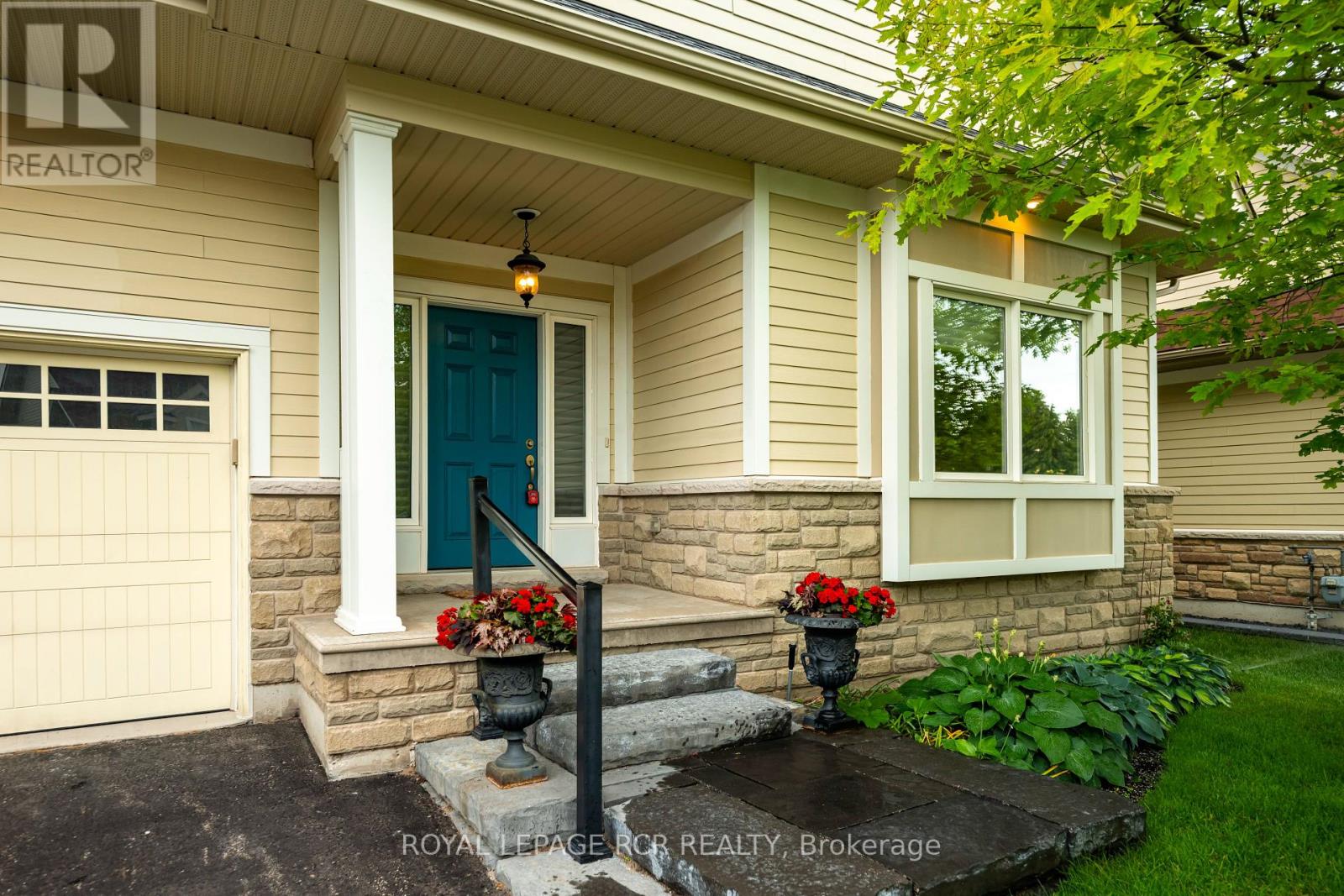 144 - 200 Kingfisher Drive, Mono, Ontario  L9W 0B3 - Photo 2 - X13527908
