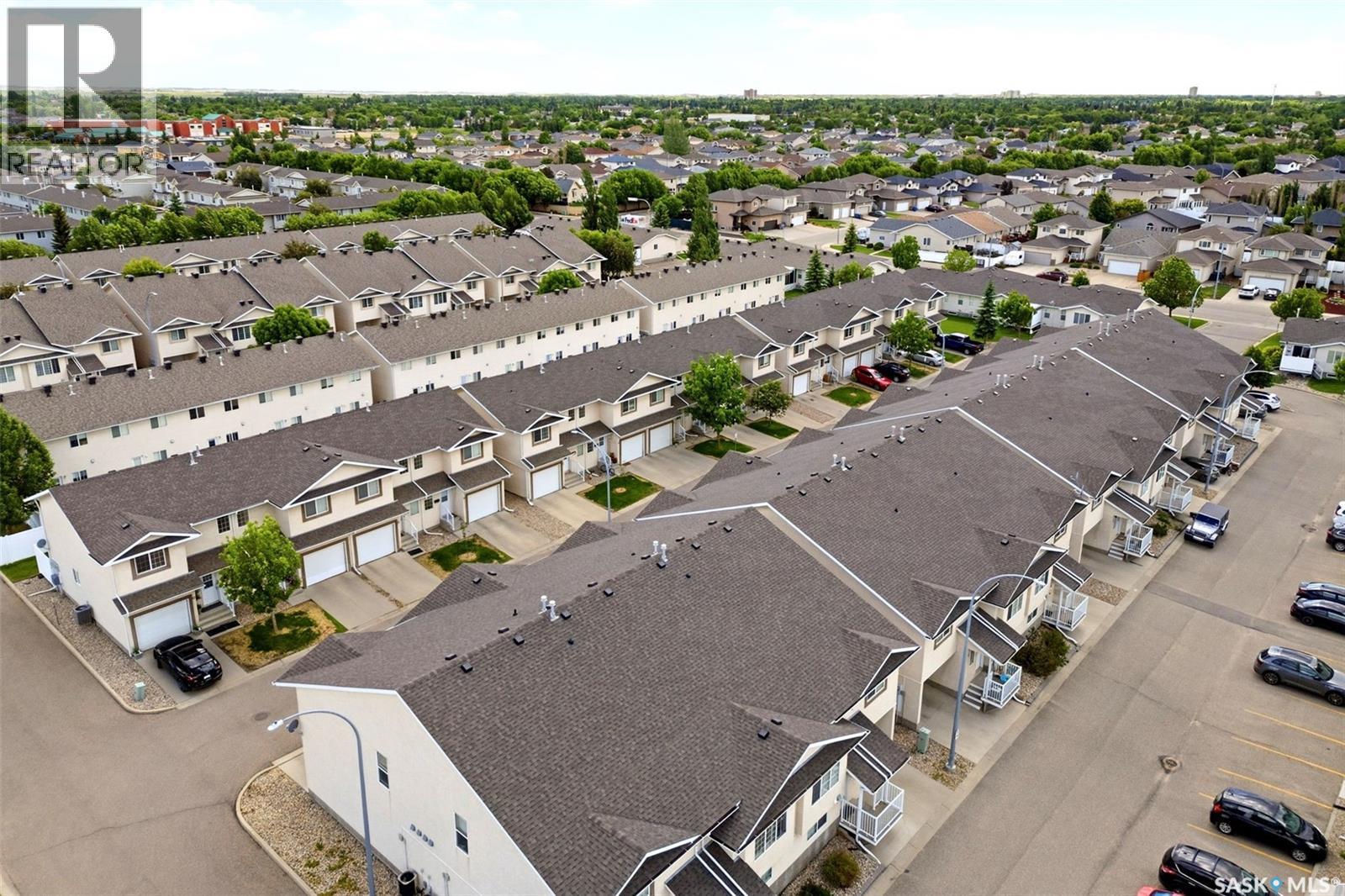 14 2751 Windsor Park Road, Regina, Saskatchewan  S4V 1B1 - Photo 33 - SK041631