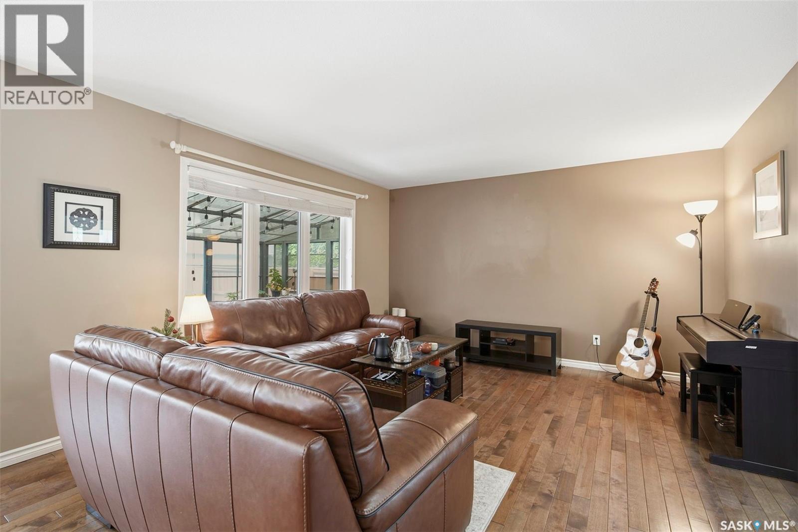110 Robertson Cove, Saskatoon, Saskatchewan  S7T 0E3 - Photo 7 - SK041608