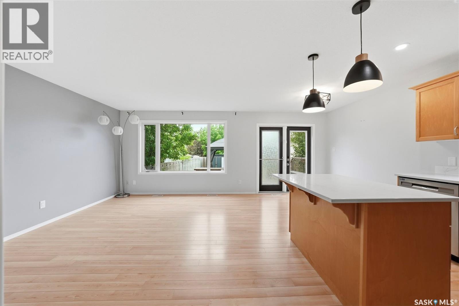 125 Meadowlark Park, Warman, Saskatchewan  S0K 0A1 - Photo 4 - SK041564