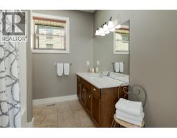 888 Hewetson Avenue, Kelowna, British Columbia  V1W 5C9 - Photo 41 - 10391856