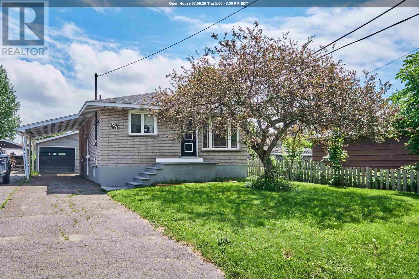 552 Sherbourne ST, Sault Ste Marie, Ontario
