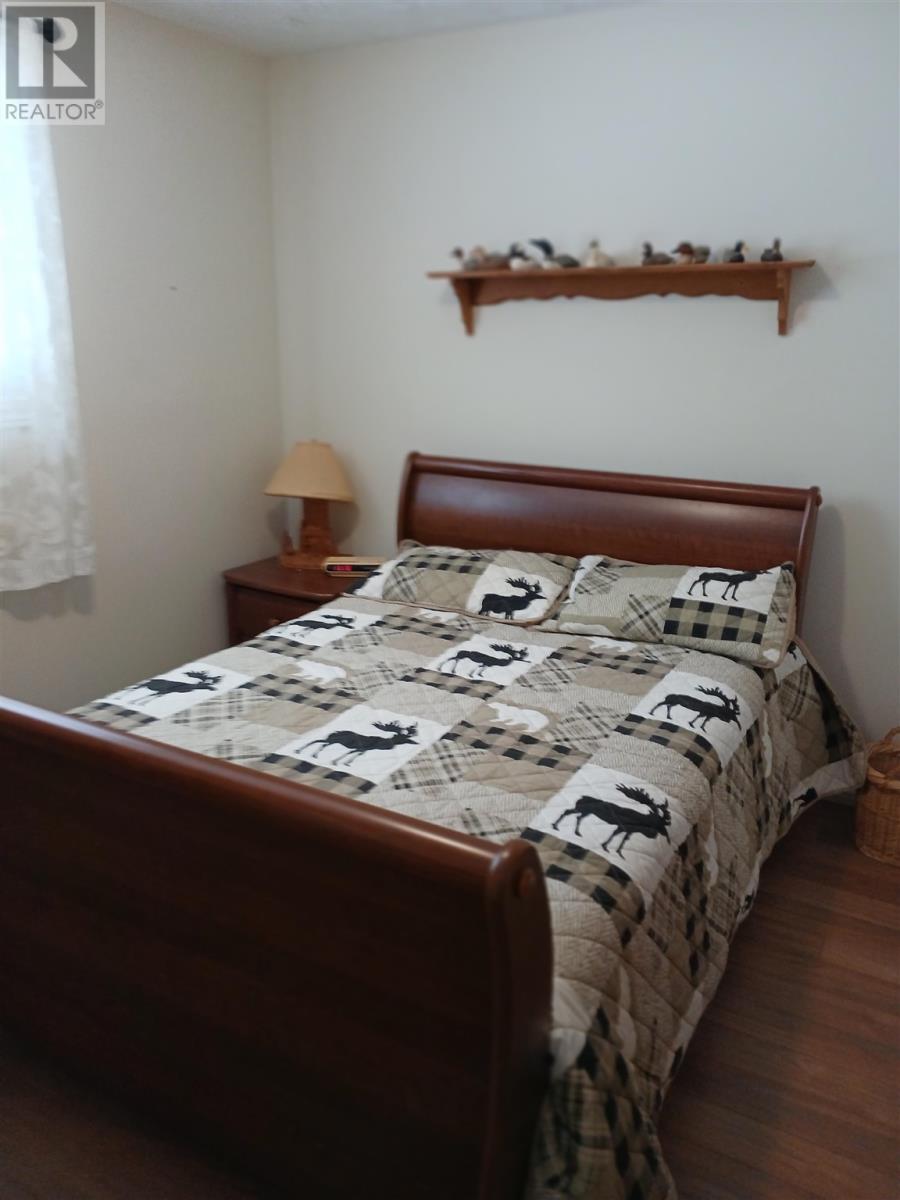 50 Hergott Ave, Elliot Lake, Ontario  P5A 3A8 - Photo 14 - SM261730