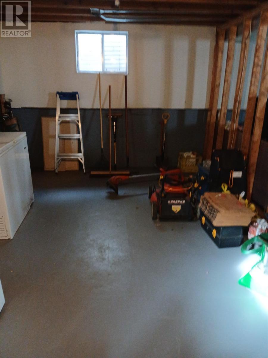 50 Hergott Ave, Elliot Lake, Ontario  P5A 3A8 - Photo 25 - SM261730