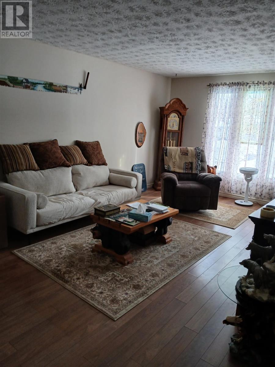 50 Hergott Ave, Elliot Lake, Ontario  P5A 3A8 - Photo 7 - SM261730