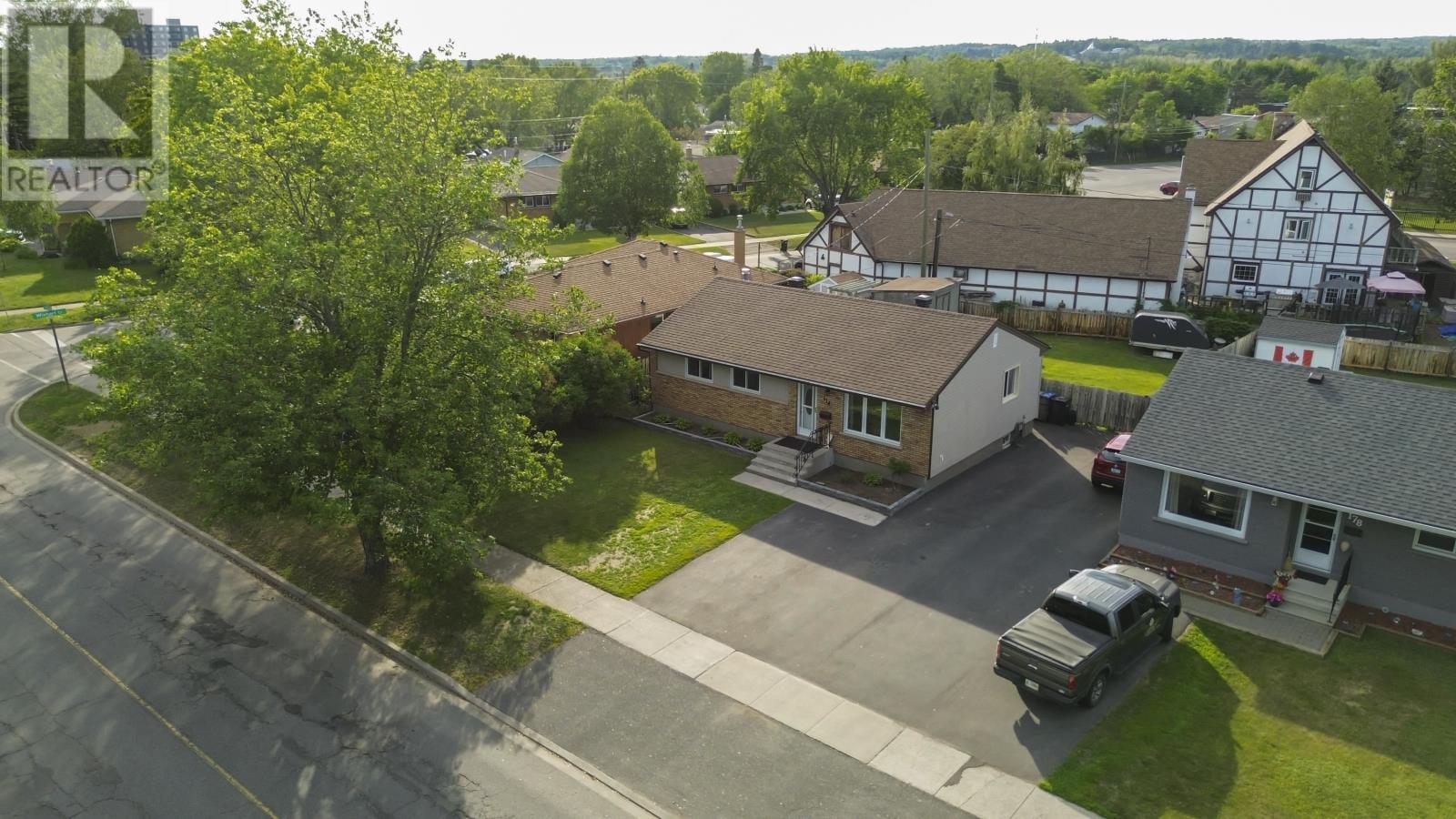 174 Clarkson St N, Thunder Bay, Ontario  P7A 6G2 - Photo 48 - TB2601789
