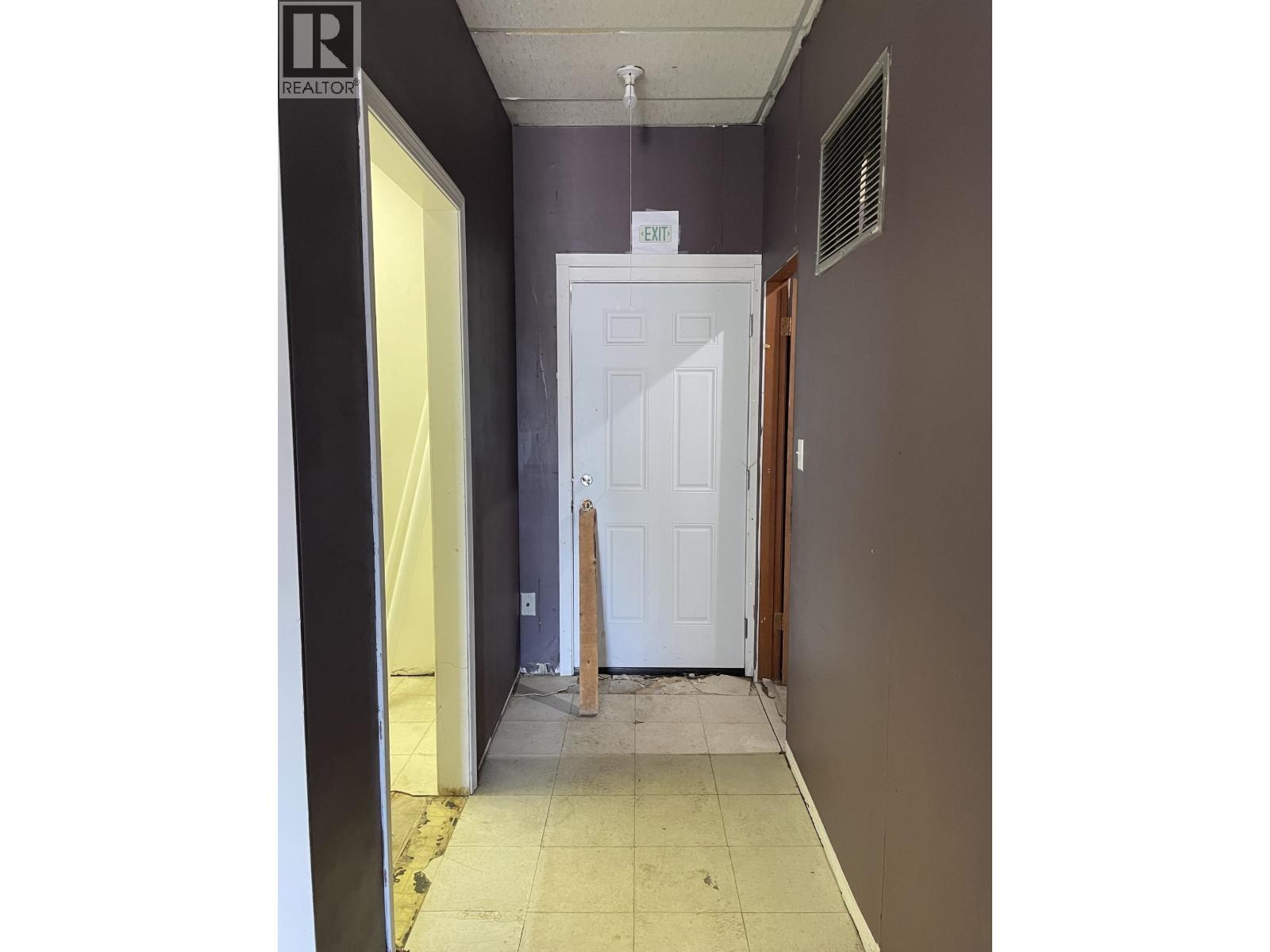 6 4916 N 50 Avenue, Fort Nelson, British Columbia V0C 1R0 - Photo 7 - C8080064