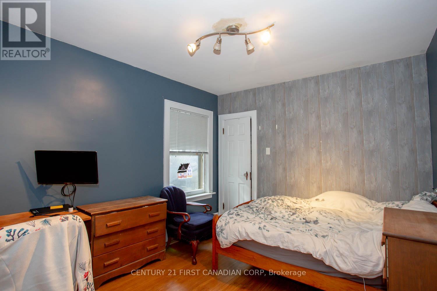 27 Wharncliffe Road S, London South, Ontario  N6J 2J5 - Photo 13 - X13528054