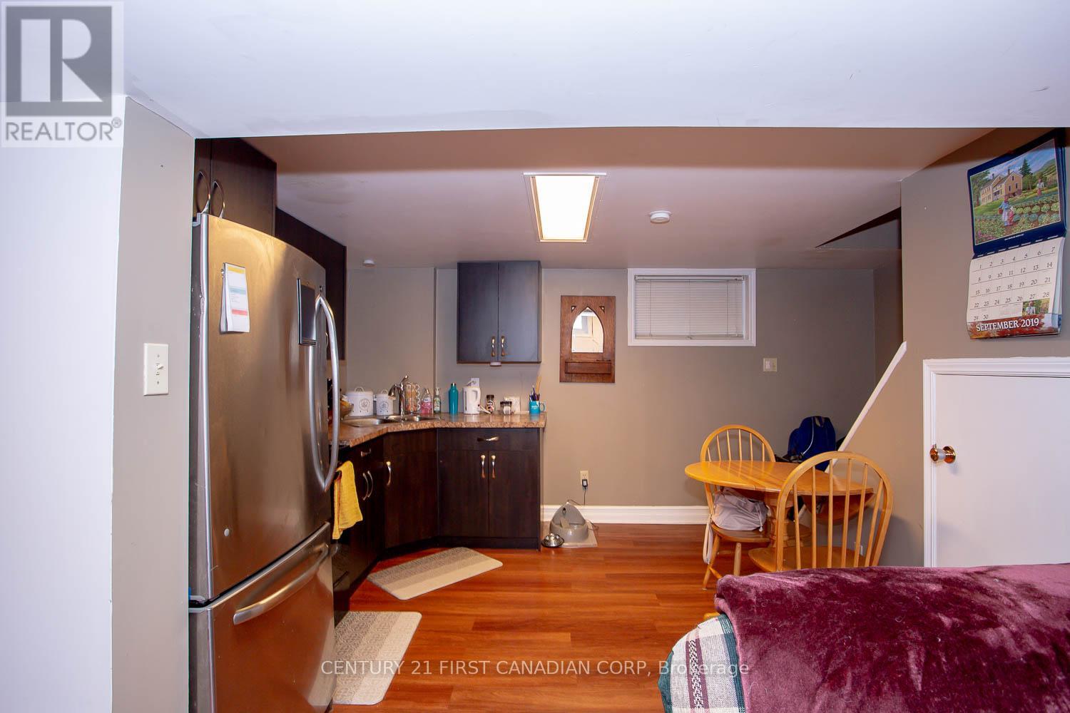 27 Wharncliffe Road S, London South, Ontario  N6J 2J5 - Photo 21 - X13528054
