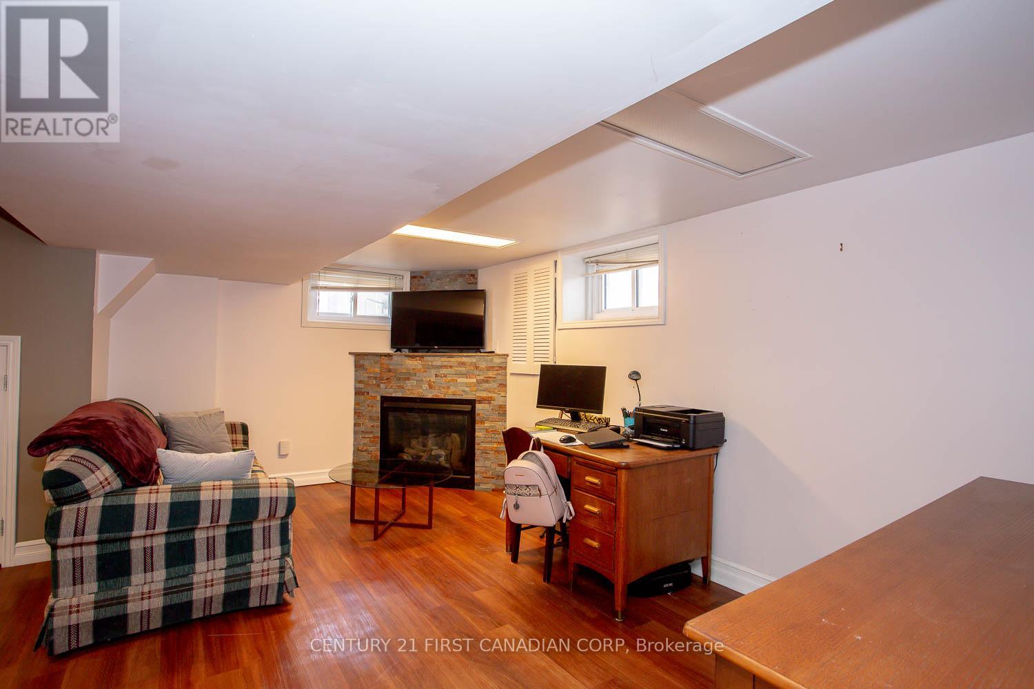 27 Wharncliffe Road S, London South, Ontario  N6J 2J5 - Photo 22 - X13528054