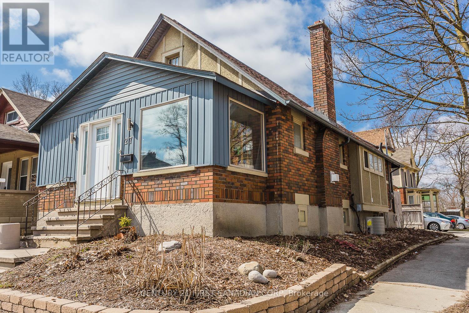 27 Wharncliffe Road S, London South, Ontario  N6J 2J5 - Photo 3 - X13528054