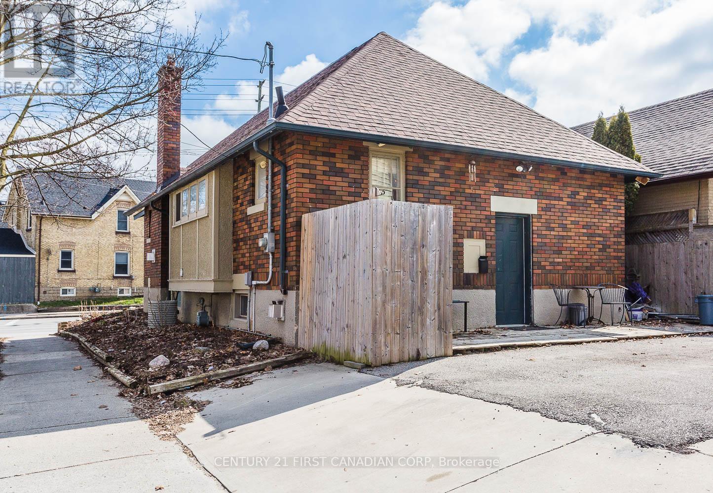 27 Wharncliffe Road S, London South, Ontario  N6J 2J5 - Photo 32 - X13528054