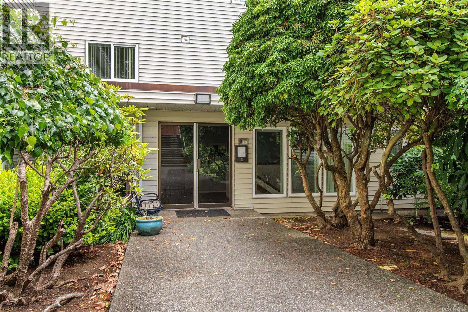 201 615 Alder St, Campbell River, British Columbia  V9W 2P3 - Photo 27 - 1042160