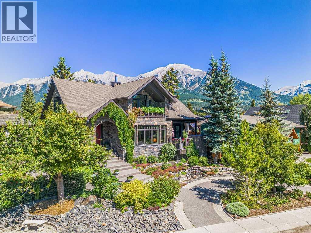 930 9 Street S, Canmore, Alberta  T1W 1Z8 - Photo 1 - A2325433