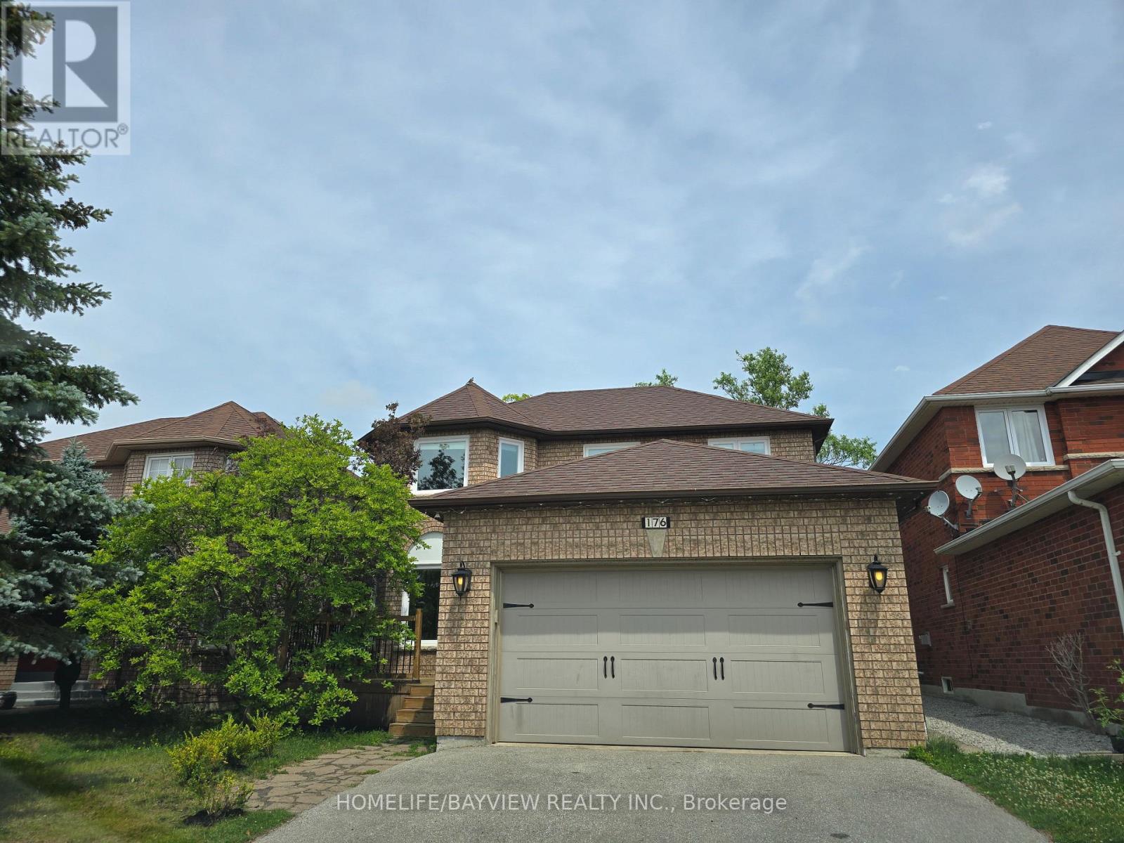 176 Humberland Drive, Richmond Hill, Ontario  L4E 3S9 - Photo 2 - N13526390