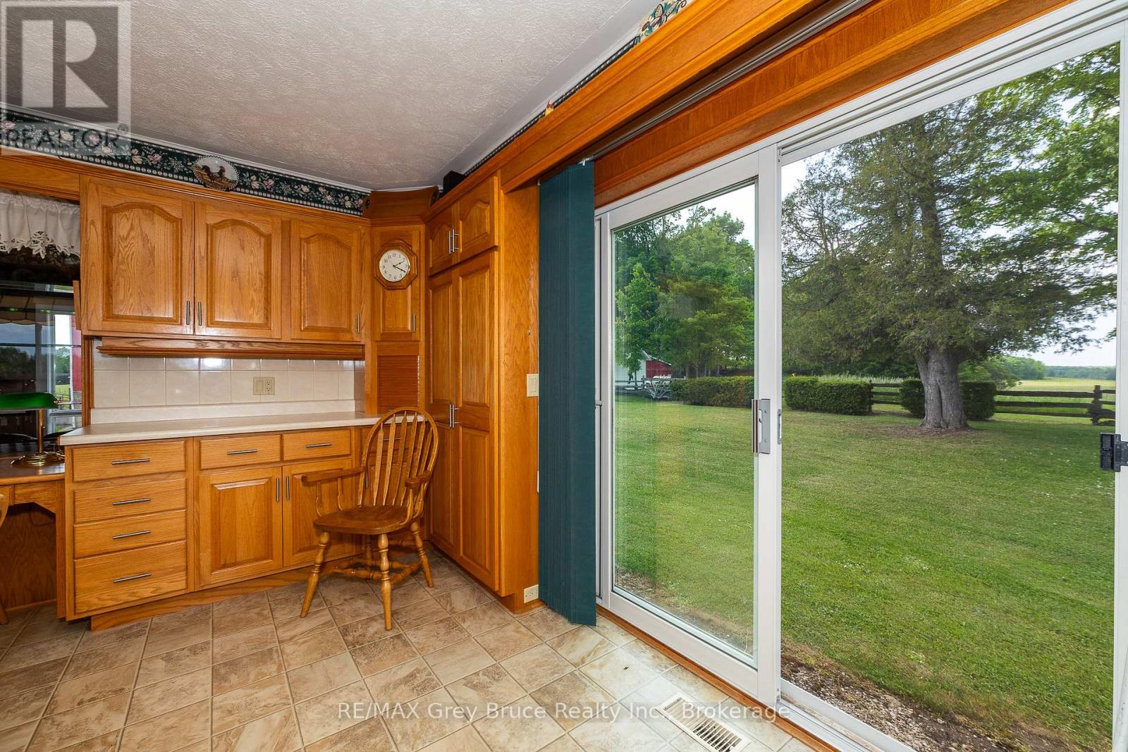 319144 Grey Road 1, Georgian Bluffs, Ontario N4K 0G2 - Photo 20 - X13527960