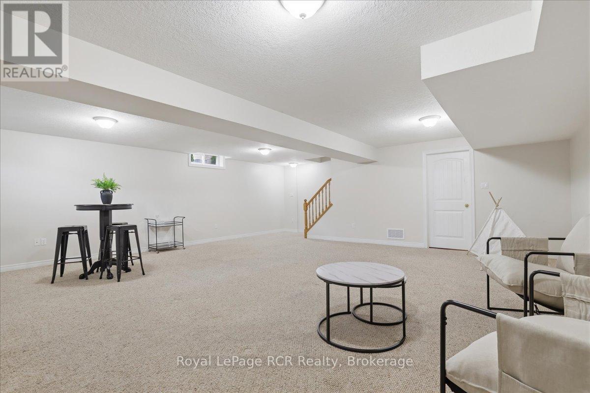 14 Parkside Street, Mapleton, Ontario  N0G 1B0 - Photo 30 - X13528240