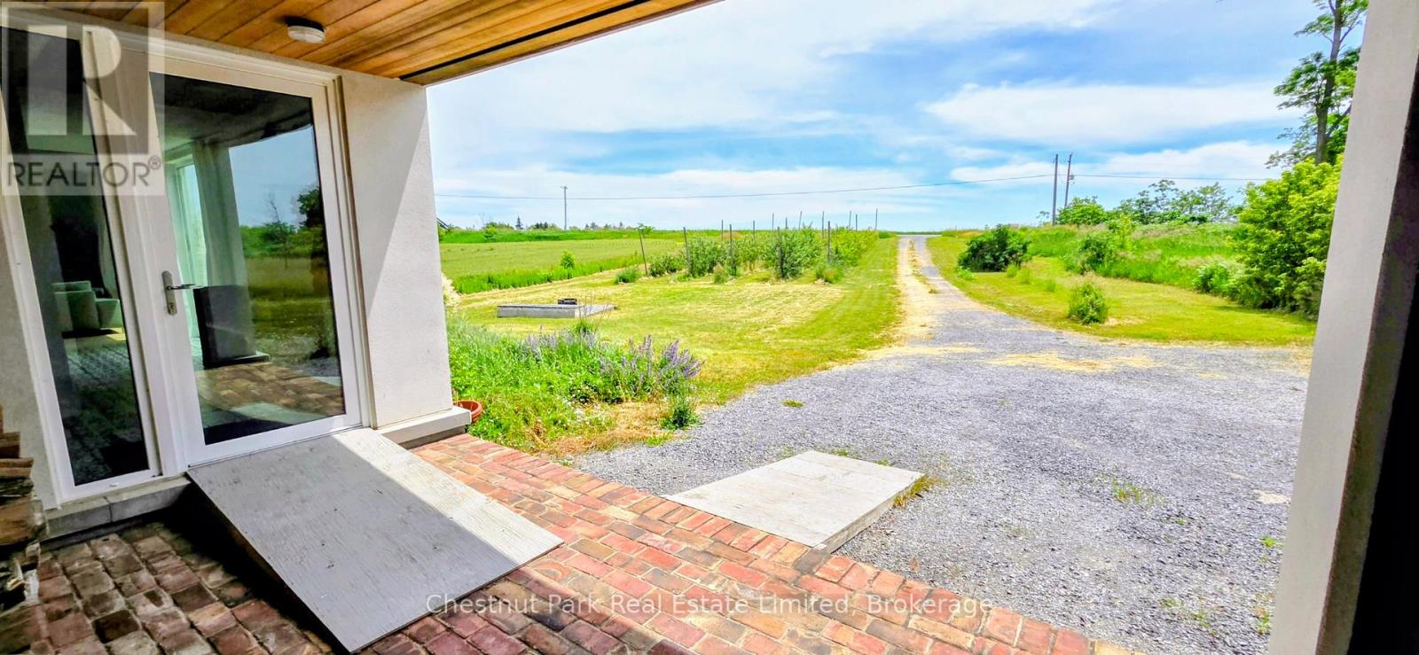 1558 Gilead Road, Prince Edward County, Ontario  K0K 1G0 - Photo 5 - X13528188
