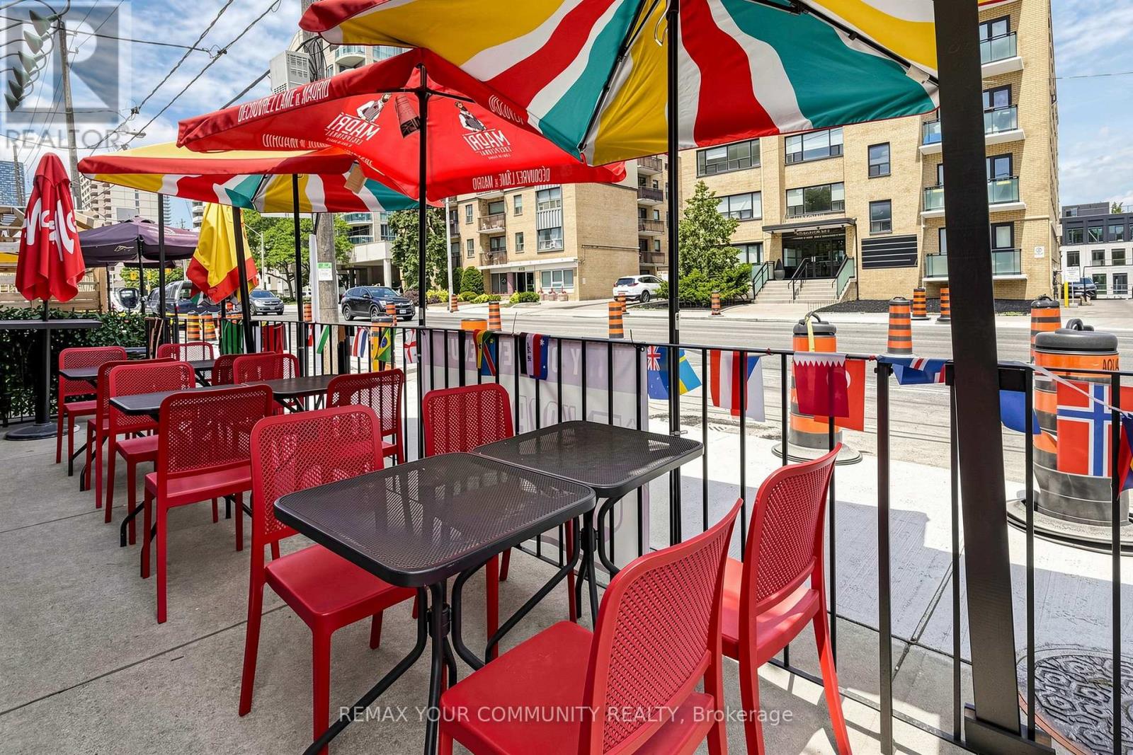 383 Eglinton Avenue E, Toronto, Ontario  M4P 1M5 - Photo 10 - C13527936