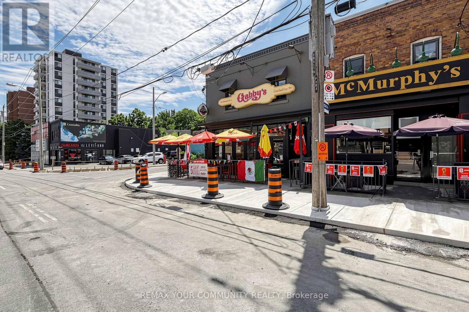 383 Eglinton Avenue E, Toronto, Ontario  M4P 1M5 - Photo 4 - C13527936