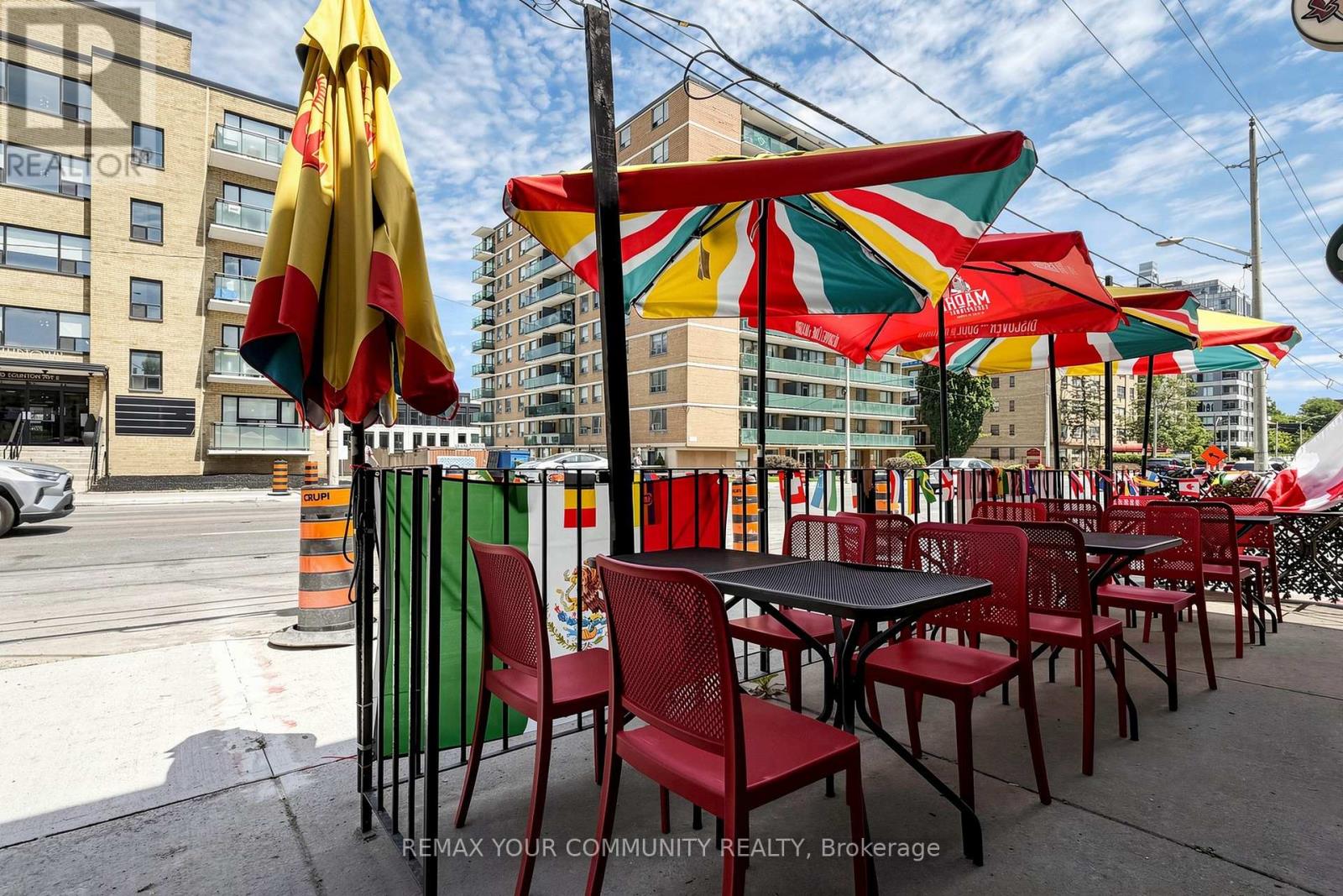 383 Eglinton Avenue E, Toronto, Ontario  M4P 1M5 - Photo 6 - C13527936