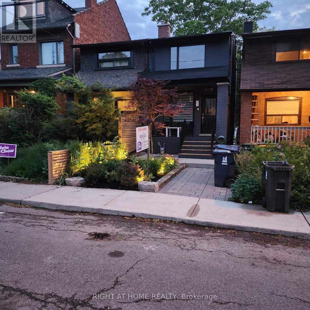 UPPER - 116 ATLAS AVENUE