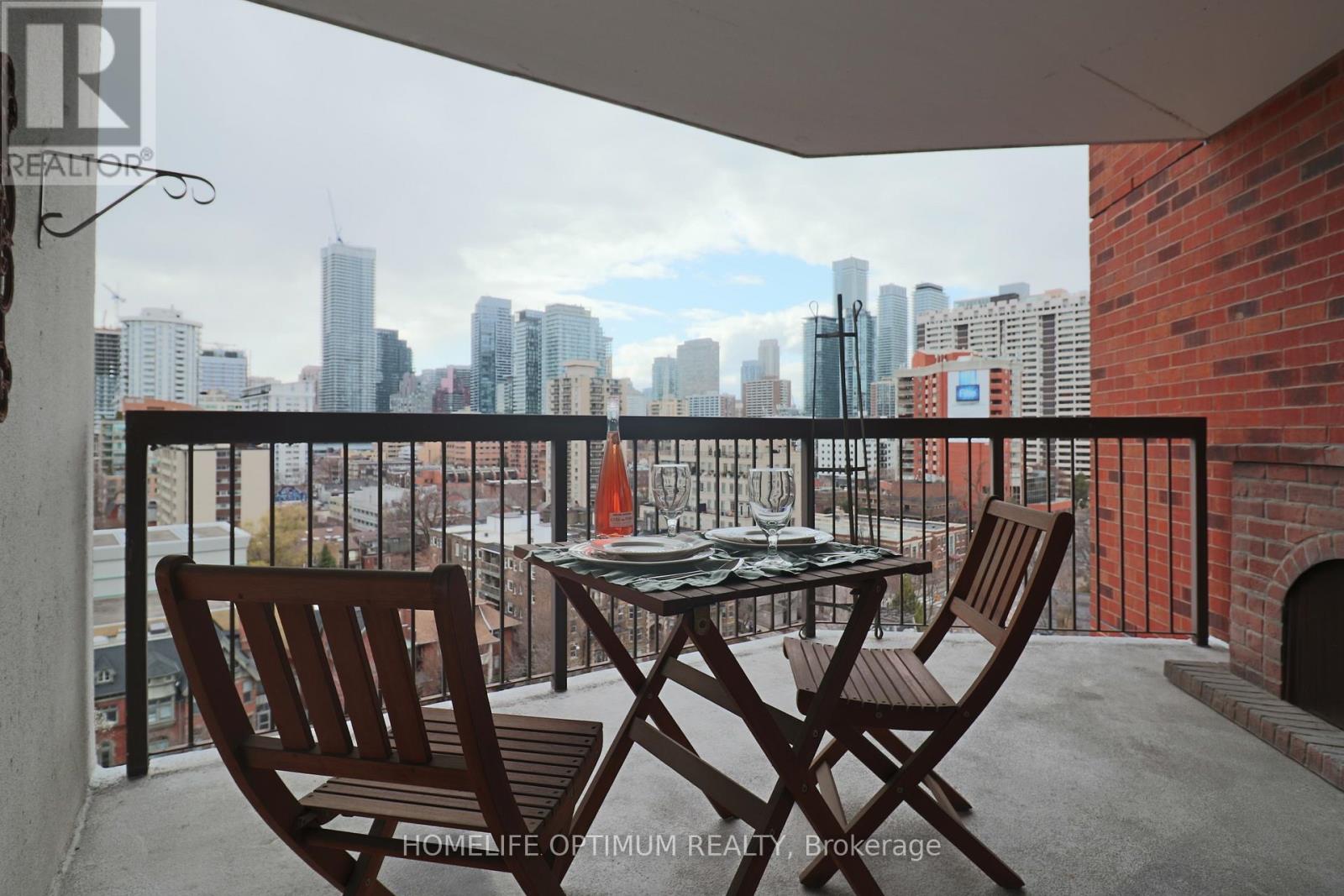 1208 - 77 Maitland Place, Toronto, Ontario  M4Y 2V6 - Photo 12 - C13527998