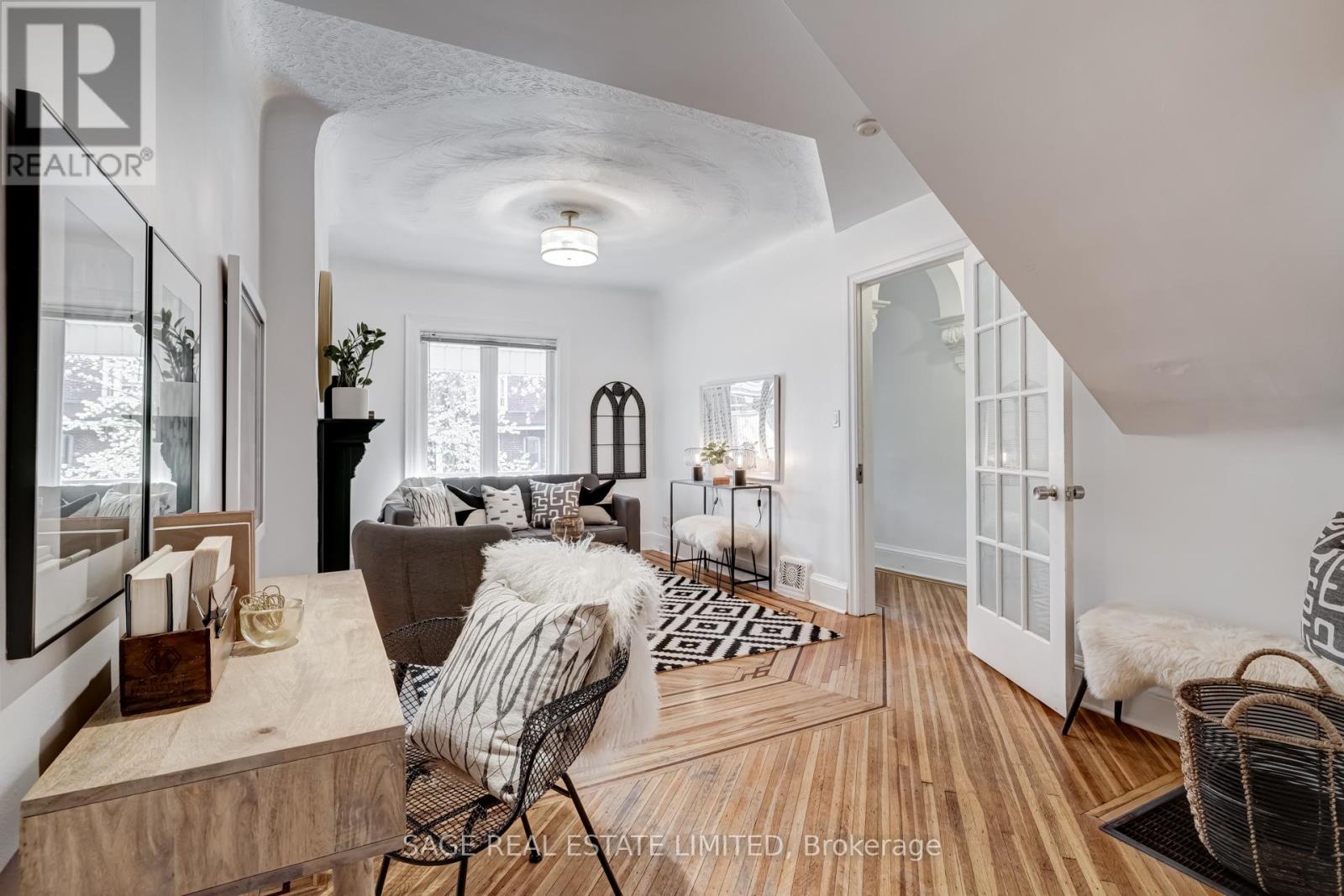 Main - 345 Markham Street, Toronto, Ontario  M6G 2K8 - Photo 8 - C13528070