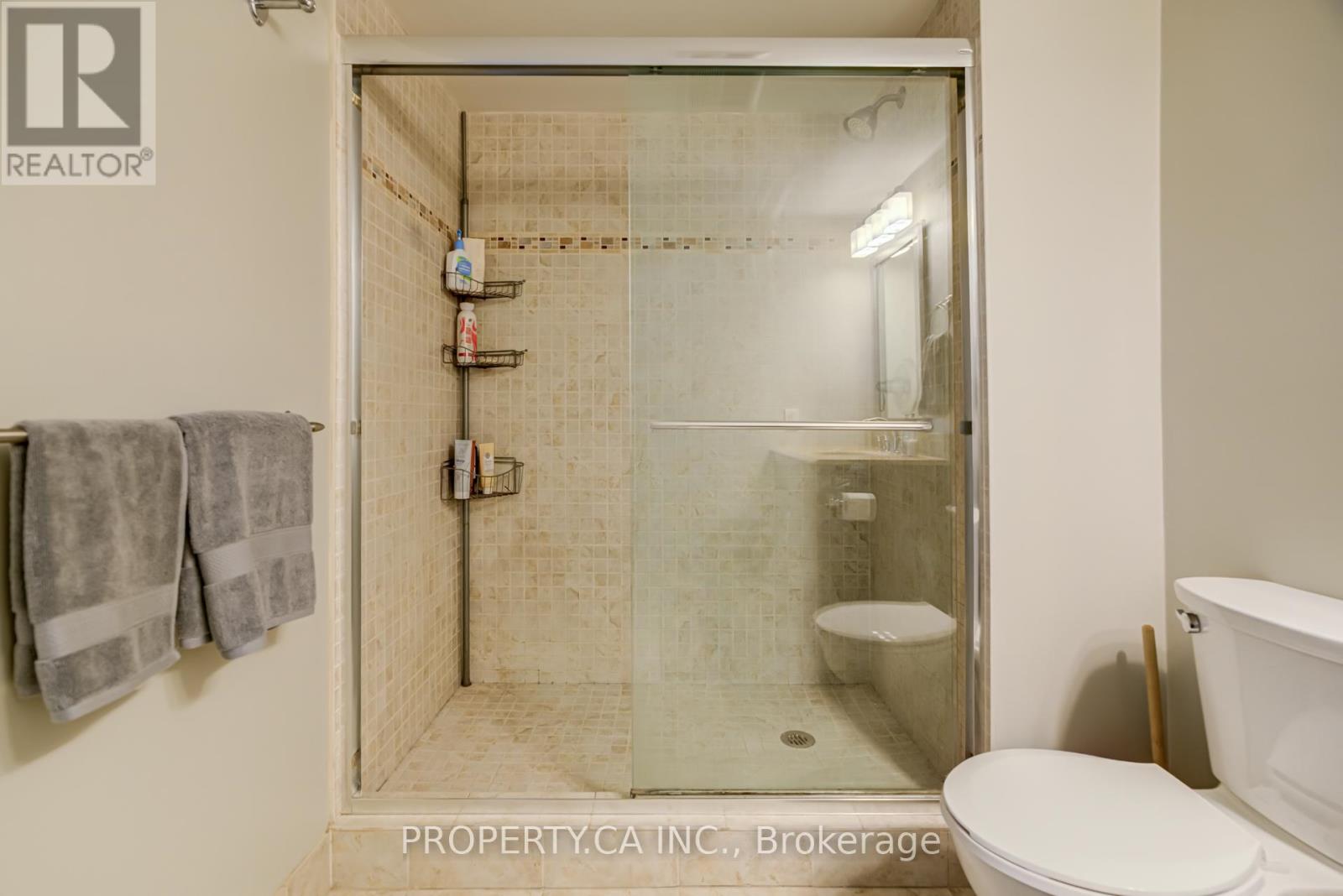 1008 - 92 King Street, Toronto, Ontario  M5C 2V8 - Photo 15 - C13528130