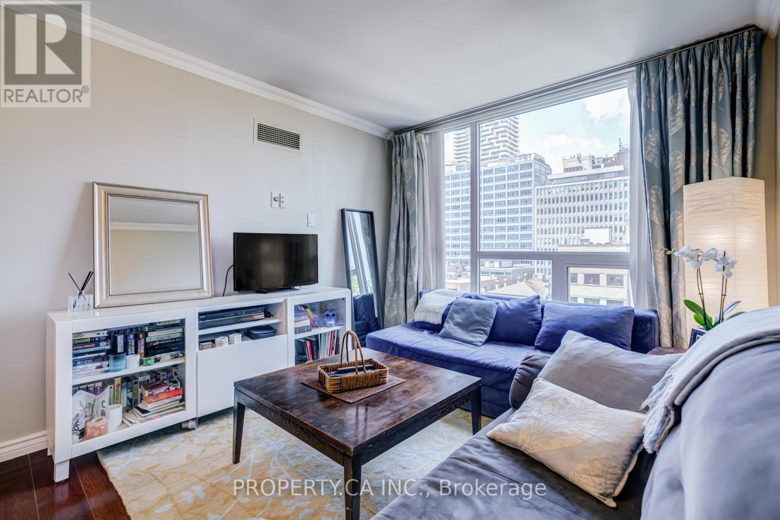 1008 - 92 King Street, Toronto, Ontario  M5C 2V8 - Photo 7 - C13528130