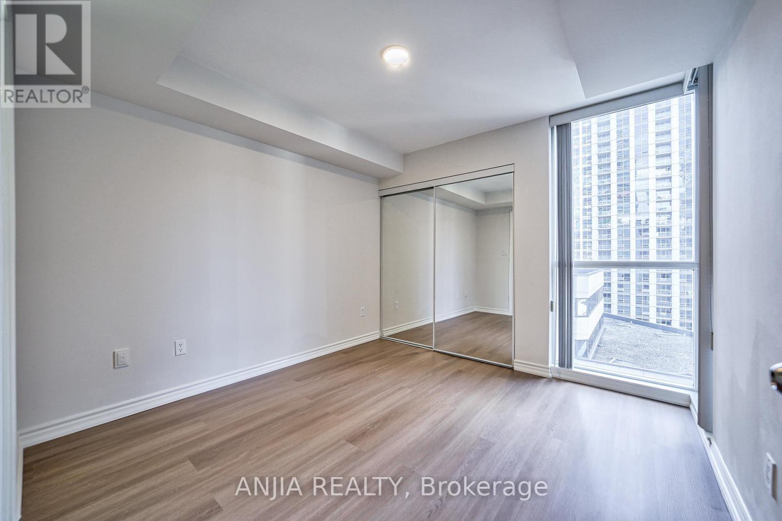1502 - 801 Bay Street, Toronto, Ontario  M5S 1Y9 - Photo 16 - C13528162