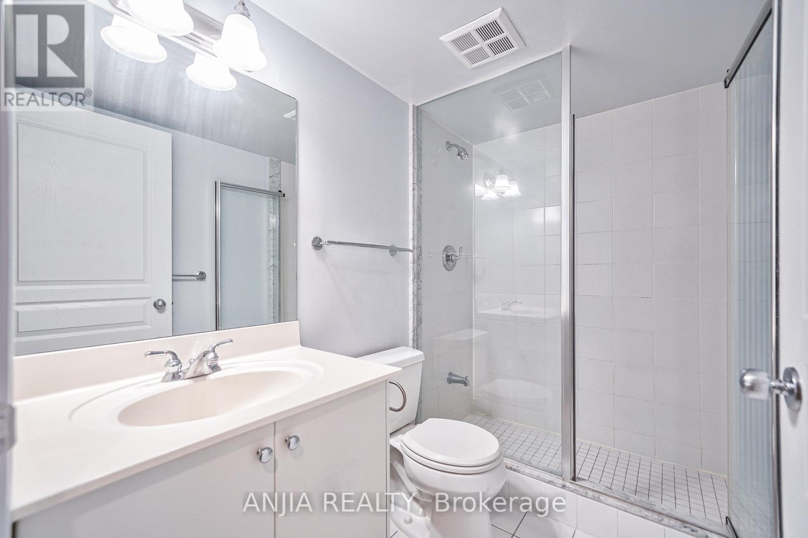1502 - 801 Bay Street, Toronto, Ontario  M5S 1Y9 - Photo 19 - C13528162