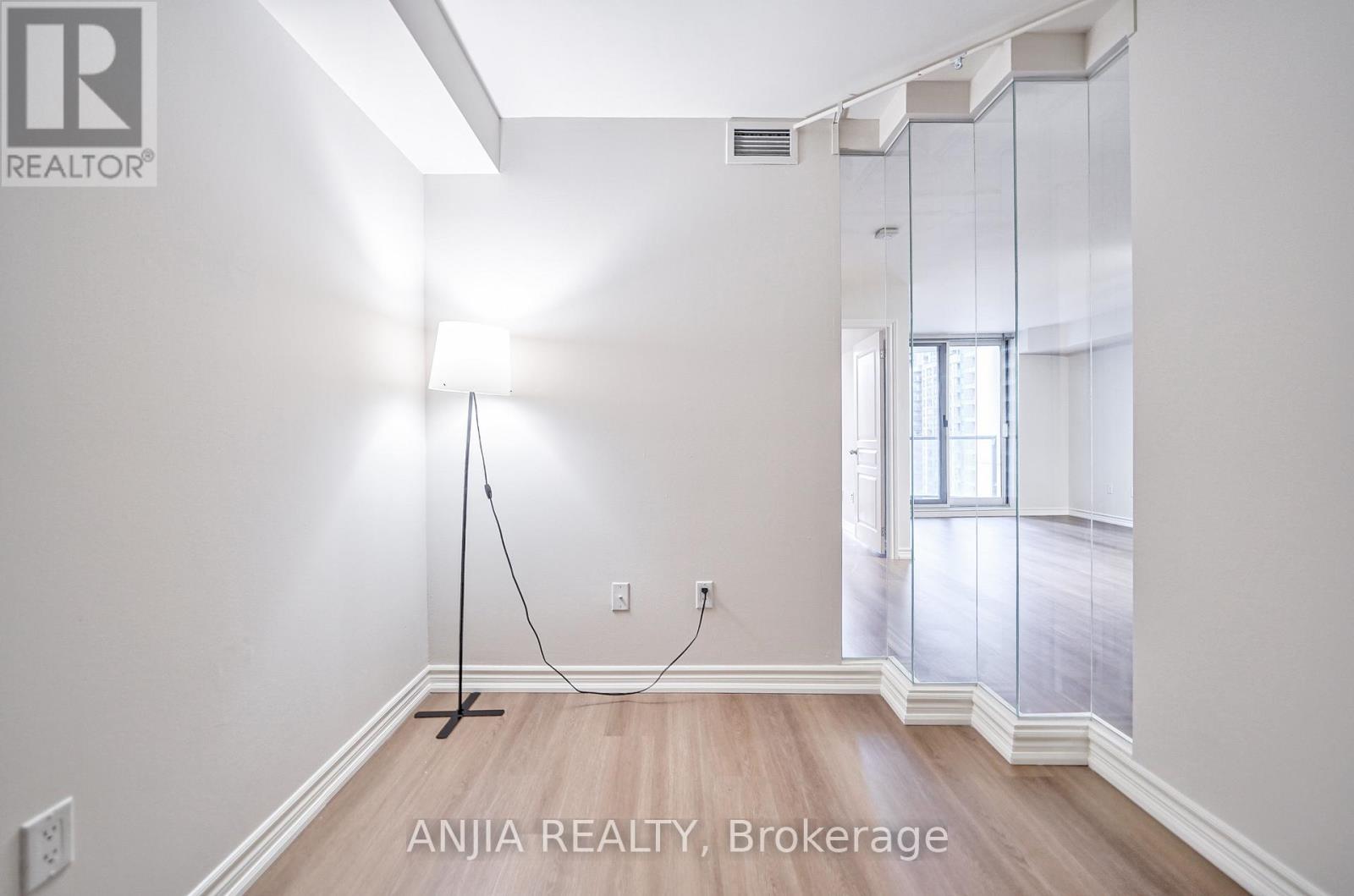 1502 - 801 Bay Street, Toronto, Ontario  M5S 1Y9 - Photo 22 - C13528162