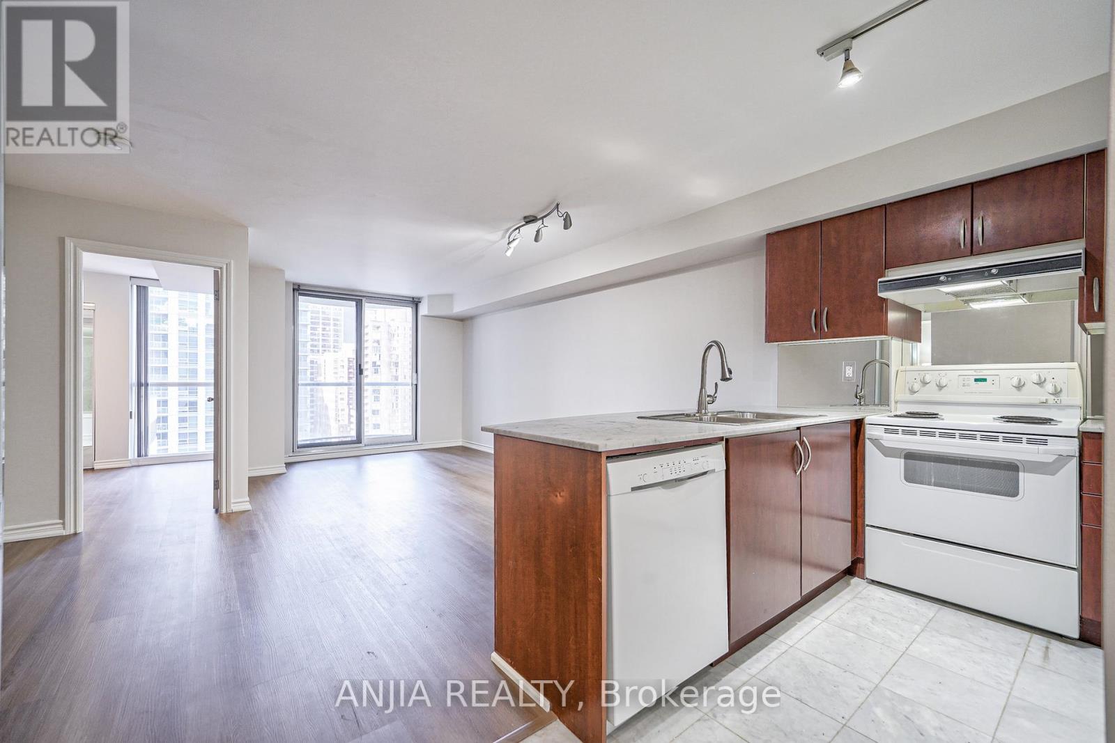 1502 - 801 Bay Street, Toronto, Ontario  M5S 1Y9 - Photo 7 - C13528162