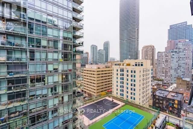 1307 - 17 Dundonald Street, Toronto, Ontario  M4Y 1K3 - Photo 12 - C13528228