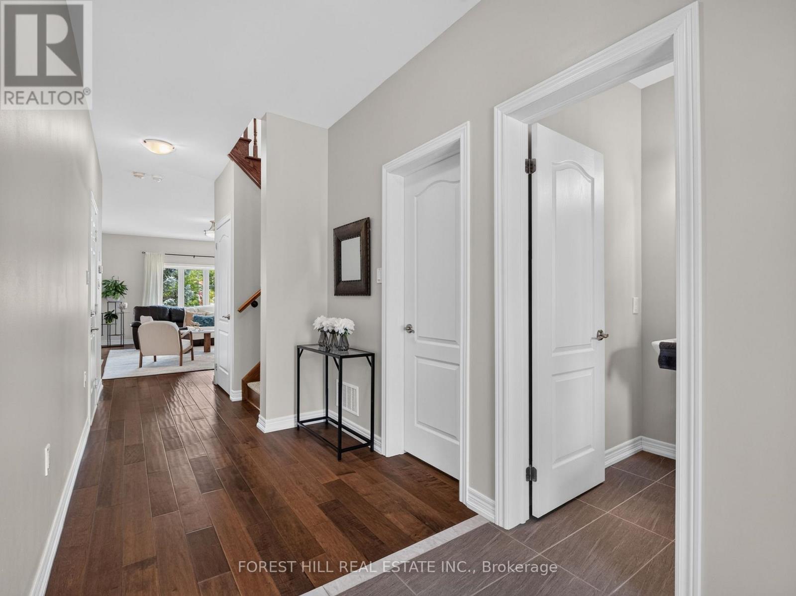 18 Charmuse Lane, East Gwillimbury, Ontario  L9N 0N7 - Photo 8 - N13528218