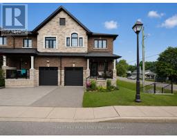18 CHARMUSE LANE, East Gwillimbury, Ontario
