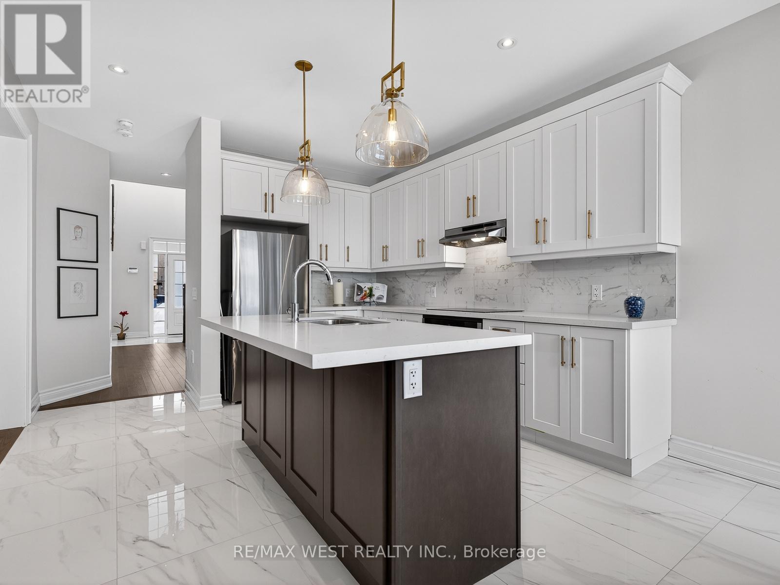 90 Watershed Gate, East Gwillimbury, Ontario  L9N 0Y2 - Photo 7 - N13528238