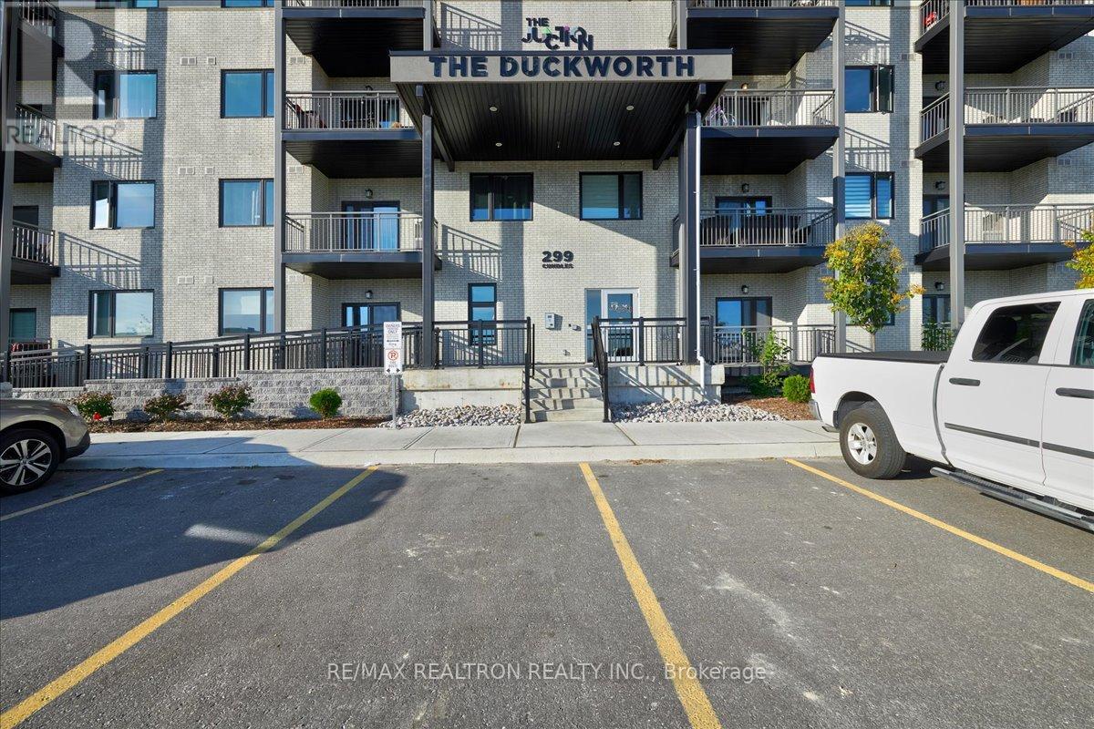 102 - 299 Cundles Road E, Barrie, Ontario  L4M 0K9 - Photo 2 - S13528110