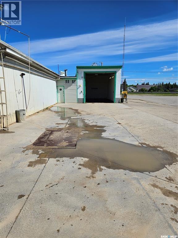 712 Railway Street, Whitewood, Saskatchewan  S0G 5C0 - Photo 9 - SK041626