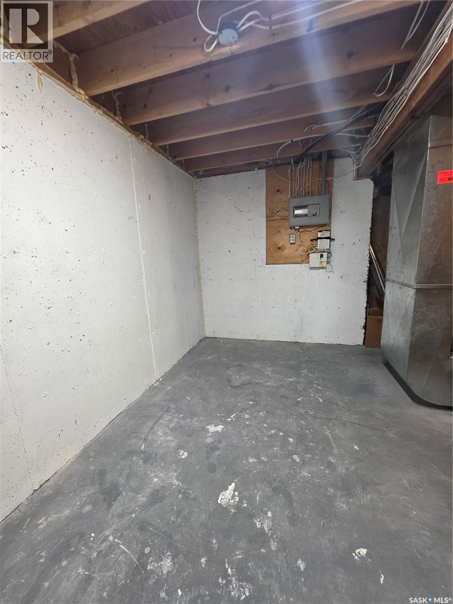 B 1159 Taisey Crescent, Estevan, Saskatchewan  S4A 2S8 - Photo 40 - SK041615
